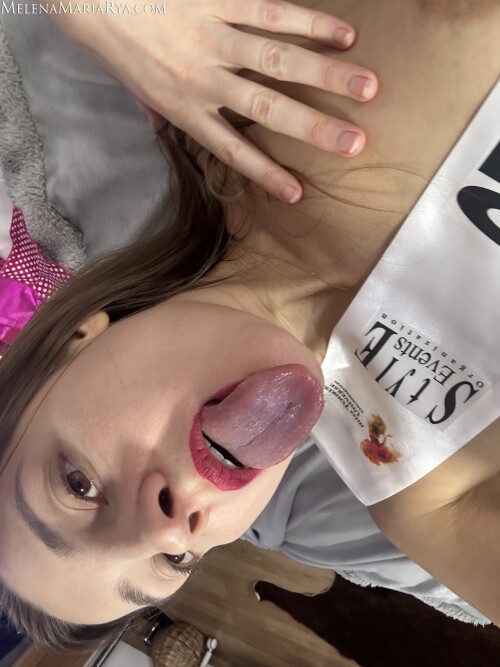 000012f6fef59ce18f44ca