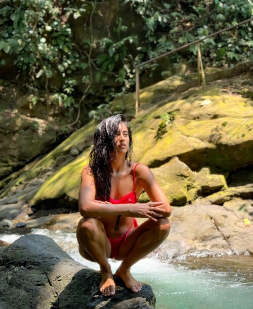 000207dd113ae9b3feb5