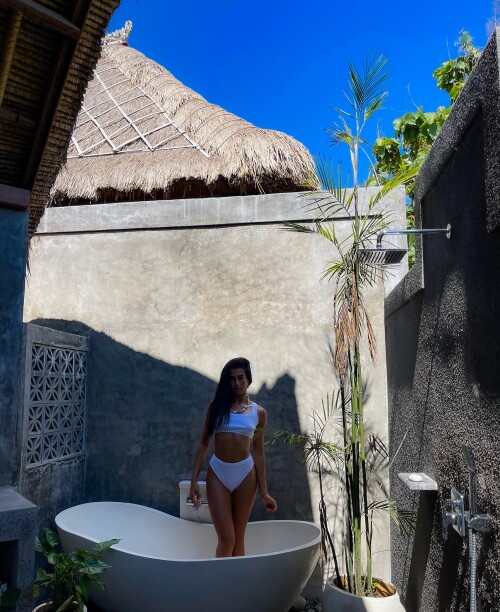 000384e2a623c07a9541