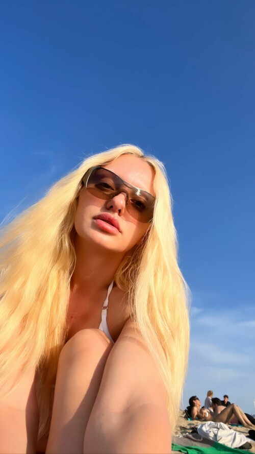 0004F3AA 0948 49C9 AD4C F2C433621866