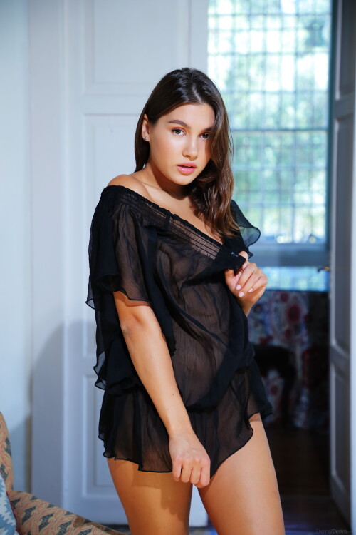 000532e4701300c5f565