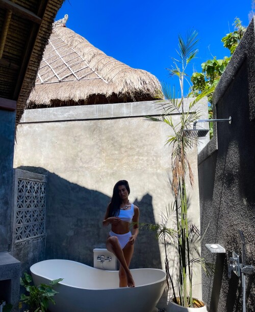 0006ac0942979cc56c97