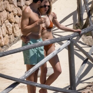 0006d38e16d82f30e6d2