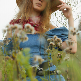 00070eb59cea1e799806