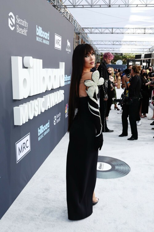 0009e6b10d627bd4315d