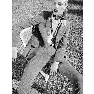 001_aline_weber107e96706b6253c01c