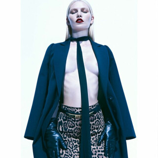 001_aline_weber40efd8a3a9627bdc6