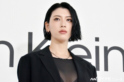 001lbd5b9d9154b027dc