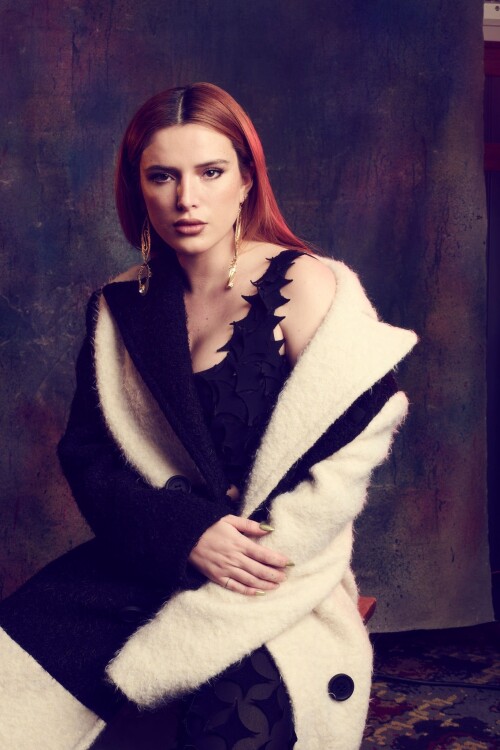 0024090558110 3 Bella 4 