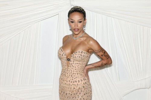 00240 516507617 2174742680 s26064d1bfbcb0214