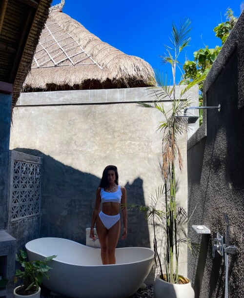 0024b680738a01338974