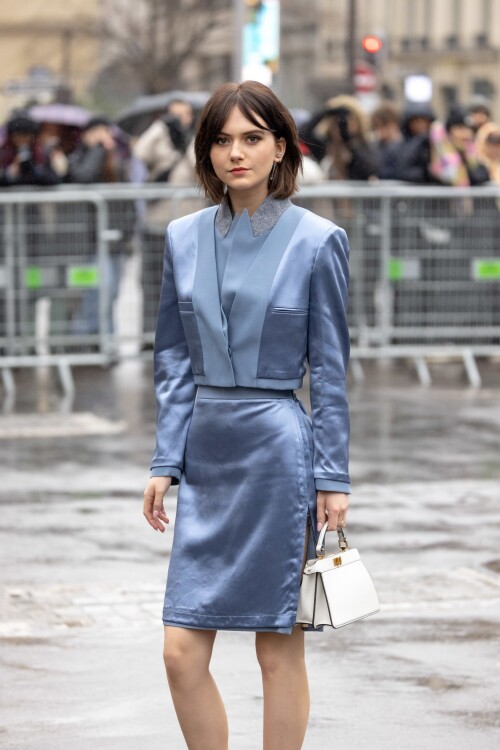 0027091404852 05 emilia 6