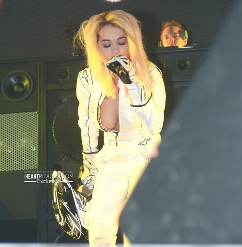 00334099055059133efe27