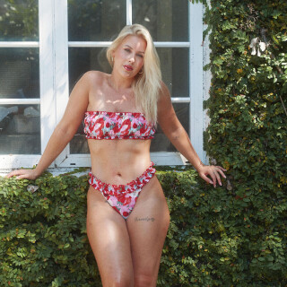 003_8ab8cf87b3af66277c1edca3f358c457-xxlarge83034e96a2124f7b