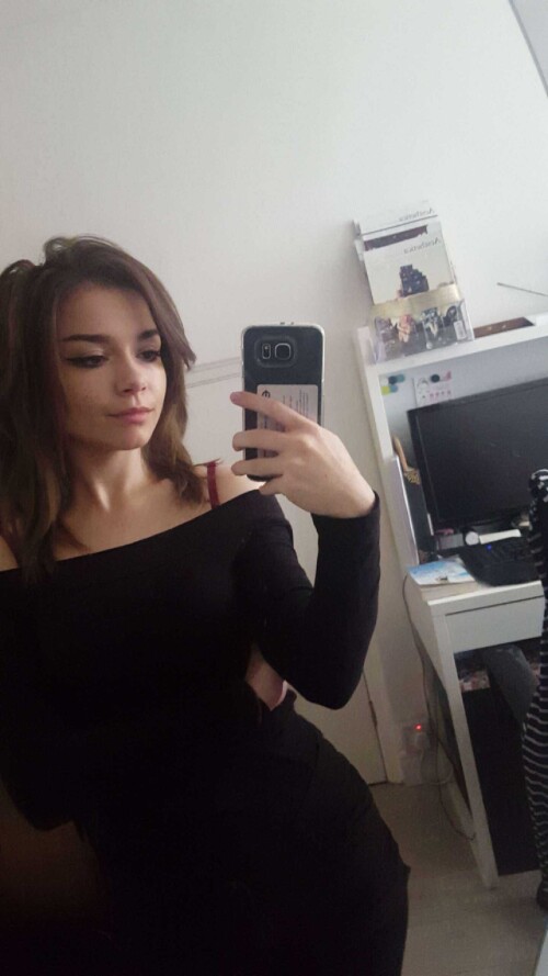 00670240f2ef20c8c1a2e6