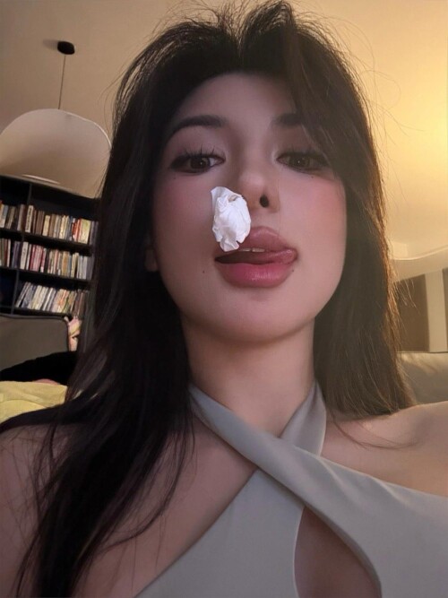 006JLz3Tgy1hv2m07aim9j30u014078qb27248cf3edb1c59