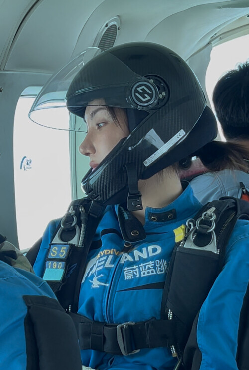 006JLz3Tgy1i0ao9zhqdej30u018m44geb11527d0e91c6ab