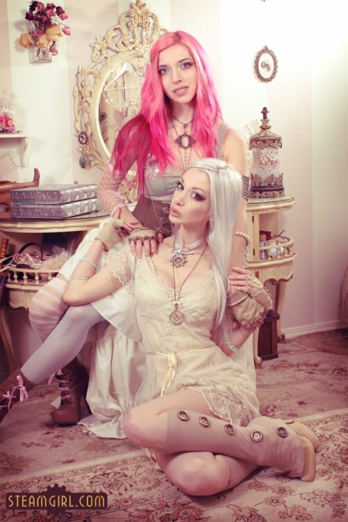 008 IV150099fbedd2cbbb5