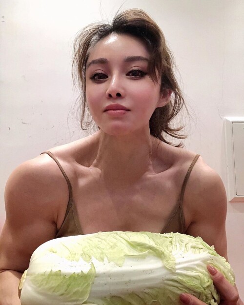 01057 564dc46701a542009