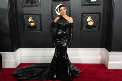 0106154901430 50 doja 51