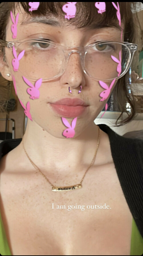 010F9AD2 A8BF 4B6E 9102 F479F2451010