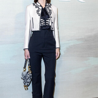 0131eee6625d58a21b60c81bc706fa37c91