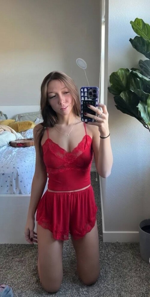 015E19BF 7E95 4F33 8958 17DF3A841C226250221e88e4fb1d