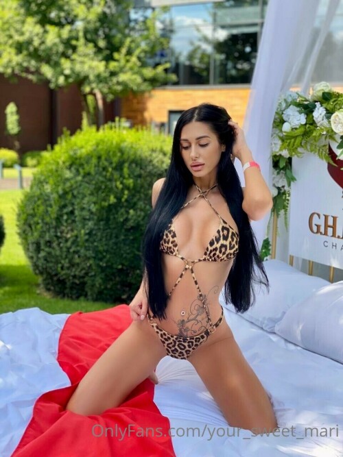 01b3f1b6 c651 4cad a625 305d3899f521