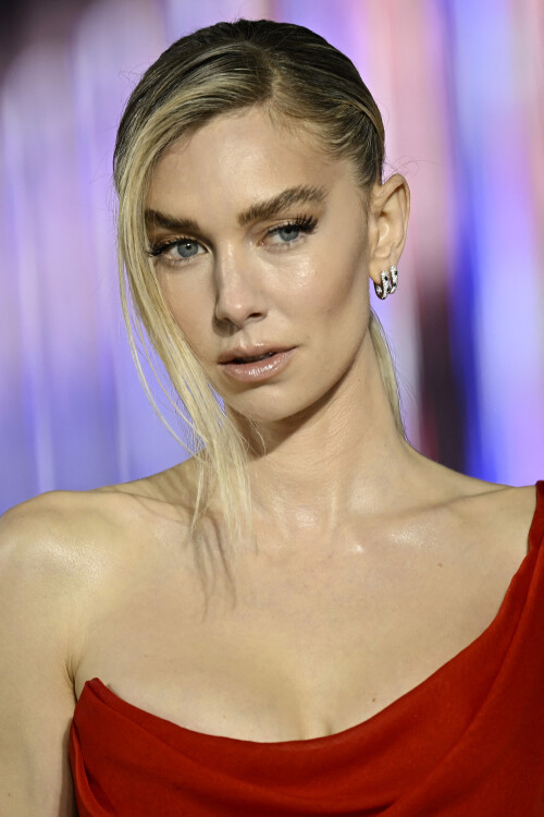 020 1797145348fb00616b91c21d35