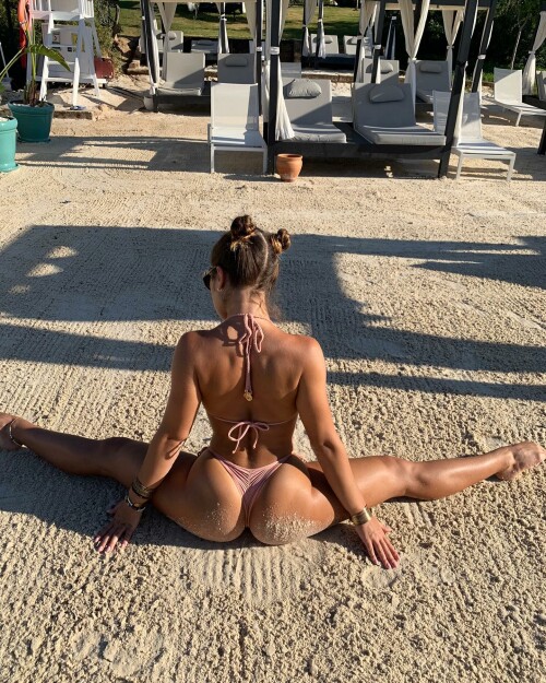 023 1f33d6c01abea2d7a