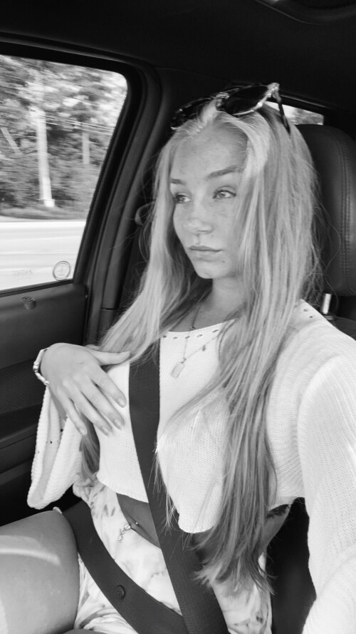 Processed with VSCO with b1 preset