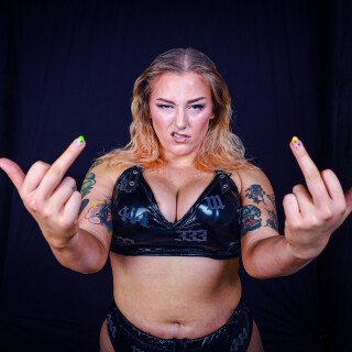 02Allie-Katch523684f2960d4a09a5c1207e19ae30f8