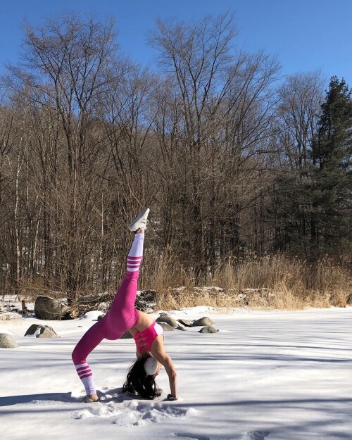 03009 100926367930950b0e