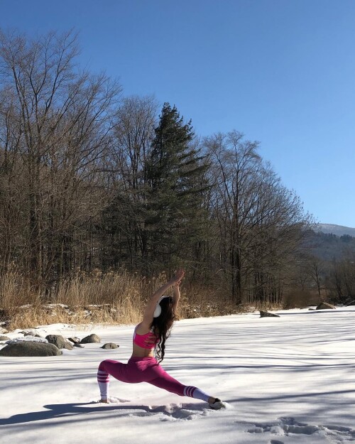 03009 8405b5f9fa584659d