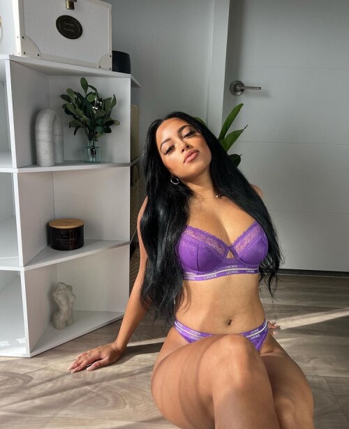 03B7E457 47A2 4366 83A5 23E970985E1C