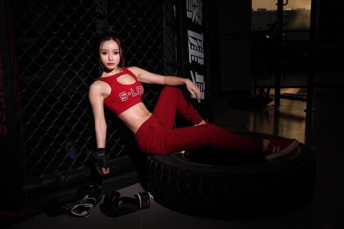 04001 61f65e3b2c2ea246e1