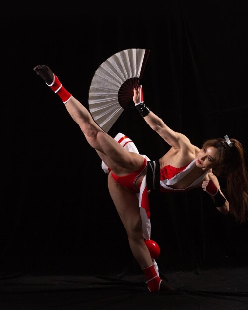 04022 2647a6176b6e851e4