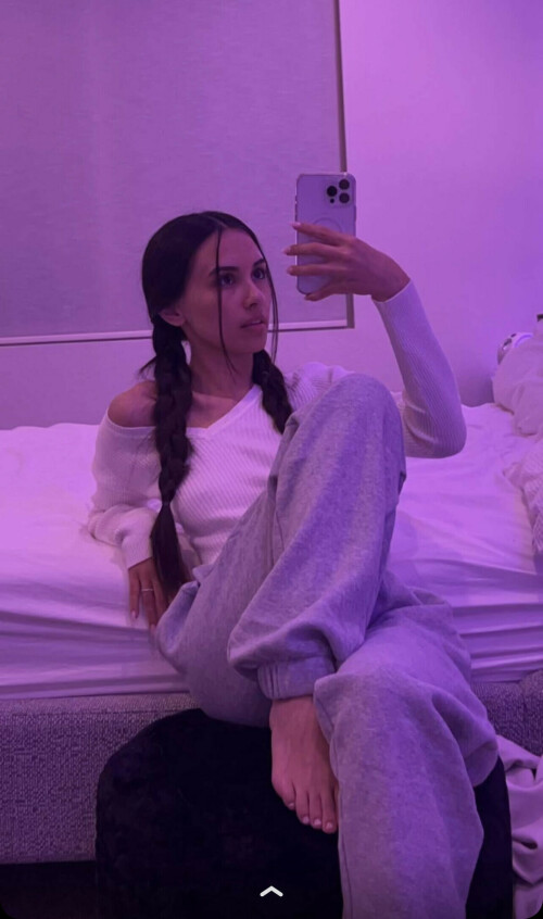 040A24C5 58E9 489D 8643 440B52FD7675