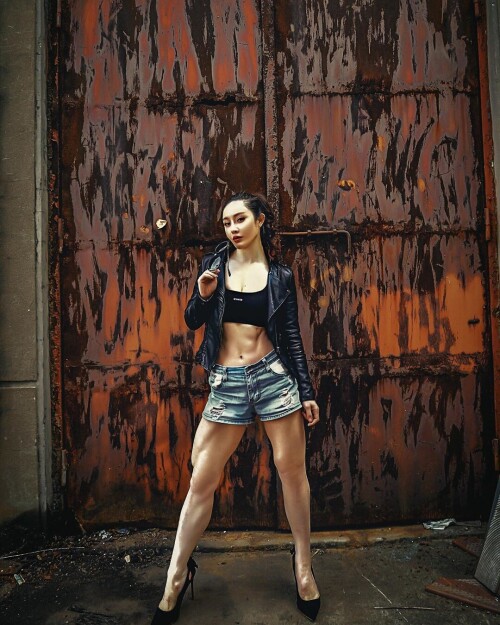 04250 001 17f176db1b5e1441f