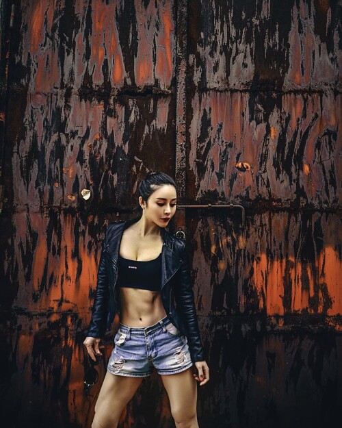 04250 001 218cba0ce7a6aec64