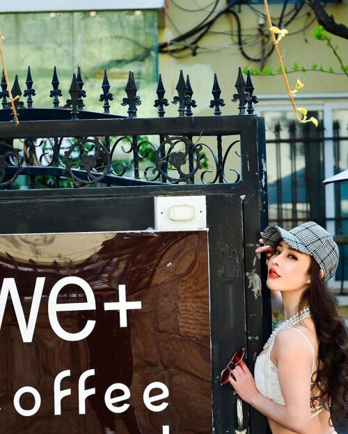 04250 002 7ecf5eb702c2c4acc