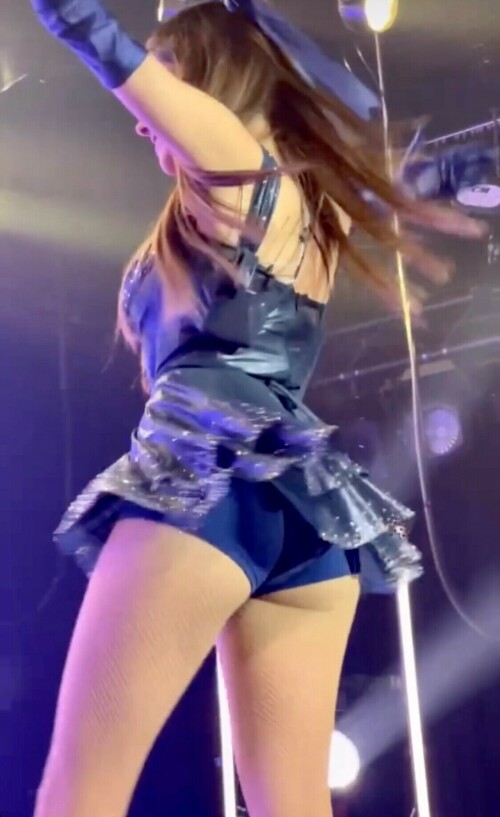 04453768 30F2 4BDC B9F9 002BBCD09030