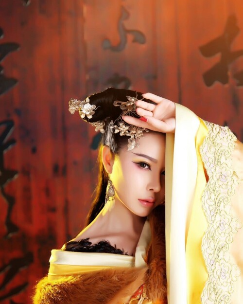 04509 190eea3580e6b5376