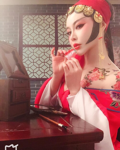 04513 29a067930dd841836