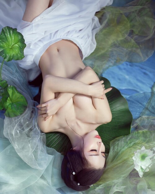 04517 8cb7ccc434f832565