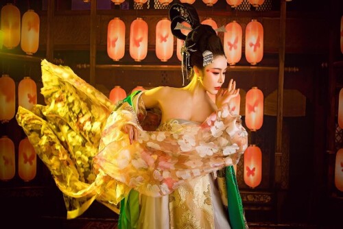 04518 3a01ef6efad0948ff