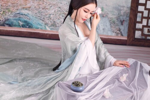 04519 2fca77f1984abd56a