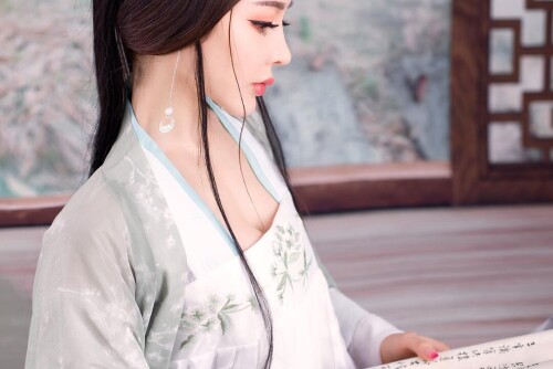 04519 544787407ec7ac0ba