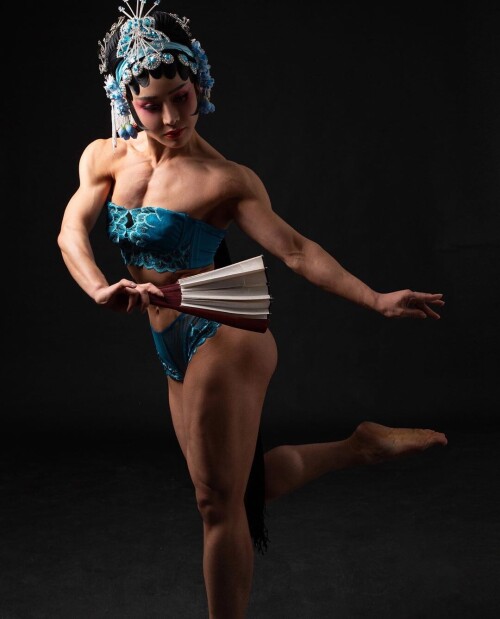 04523 22009e0797baf9ae2