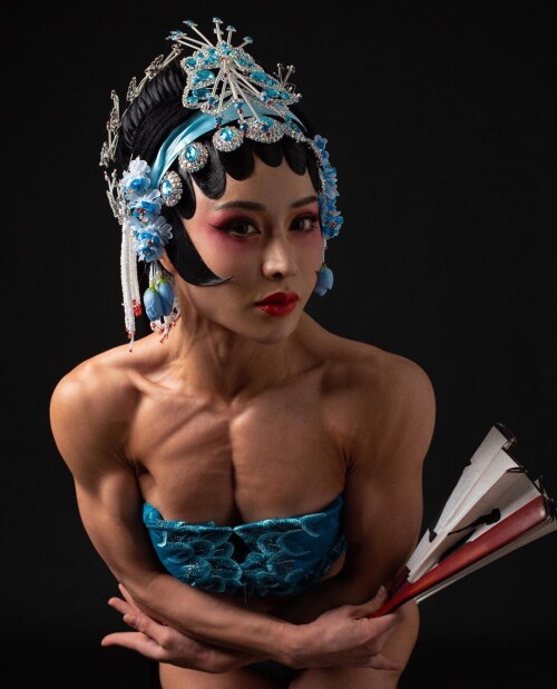 04523 91e808889f52a679b